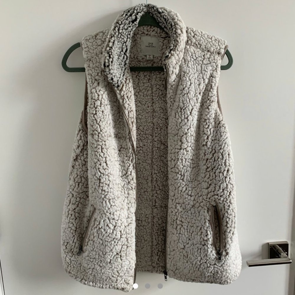 Zip up vest